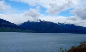 Finally, clouds moving away from the peaks High mountains in New Zealand